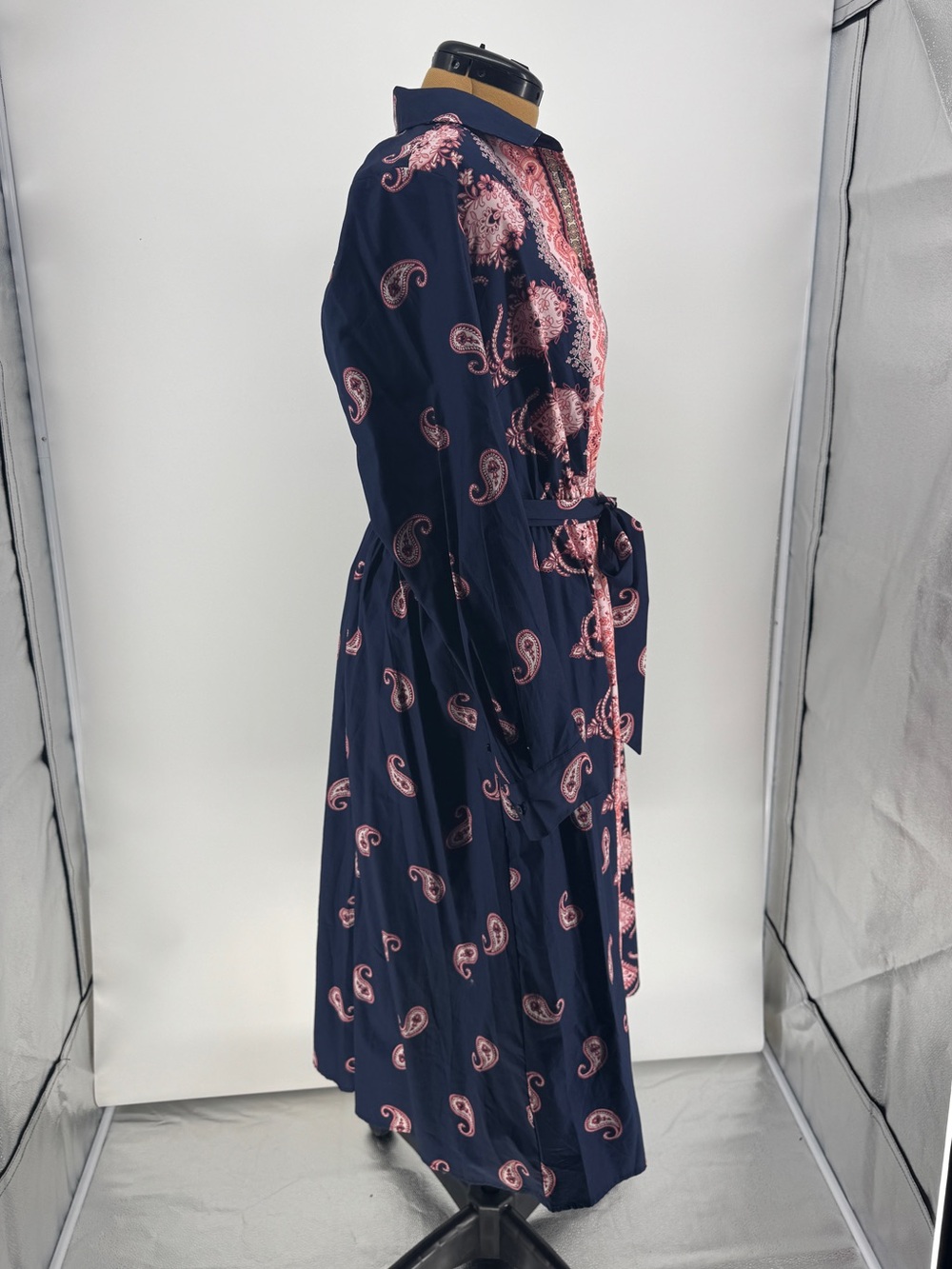 Lane Bryant Navy and Pink Paisley Midi Shirt Dress 0063 - Picture 3 of 3
